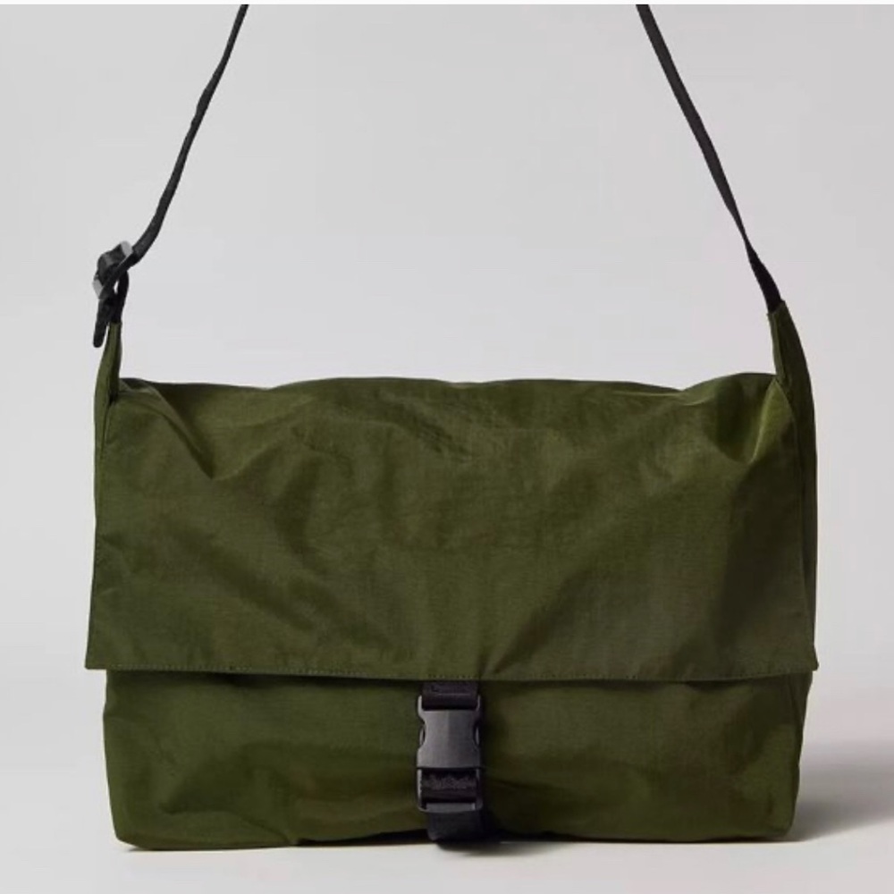 Baggu Sport Messenger Bag - Bay Laurel NWT
